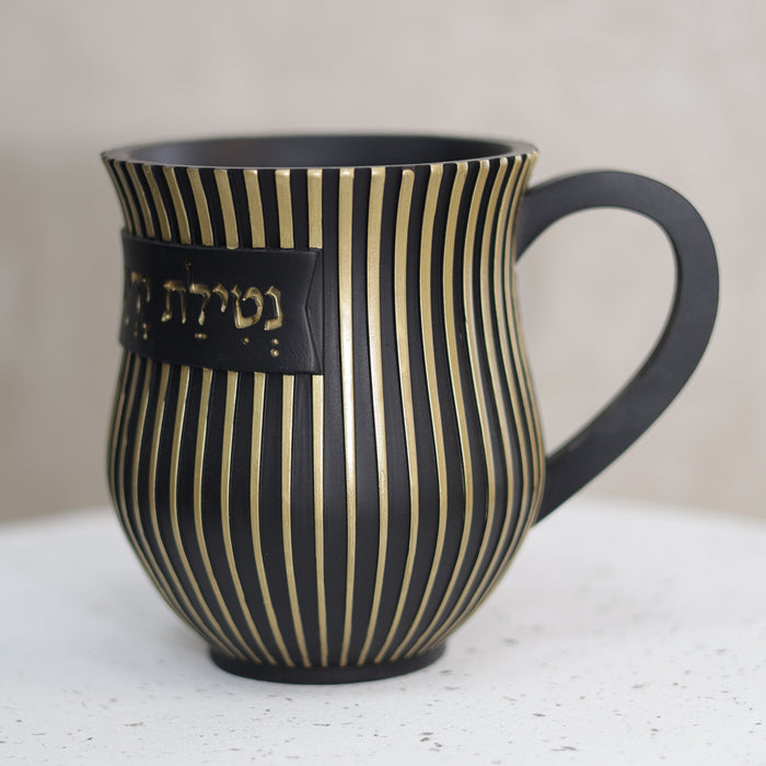 נטלה מהודרת | פסים שחור זהב