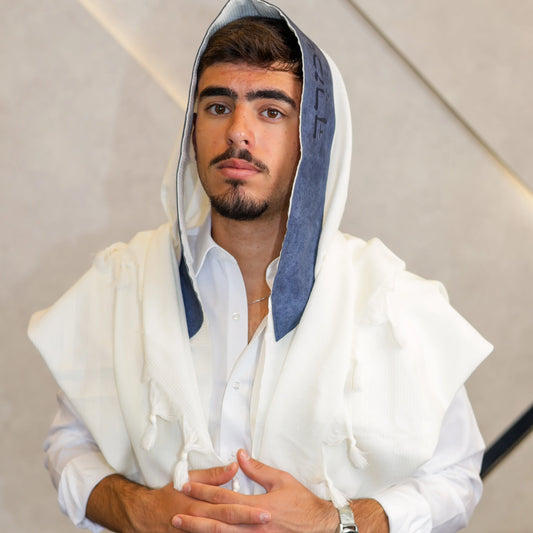 דגם יברכך כחול נייבי חיתוך לייזר