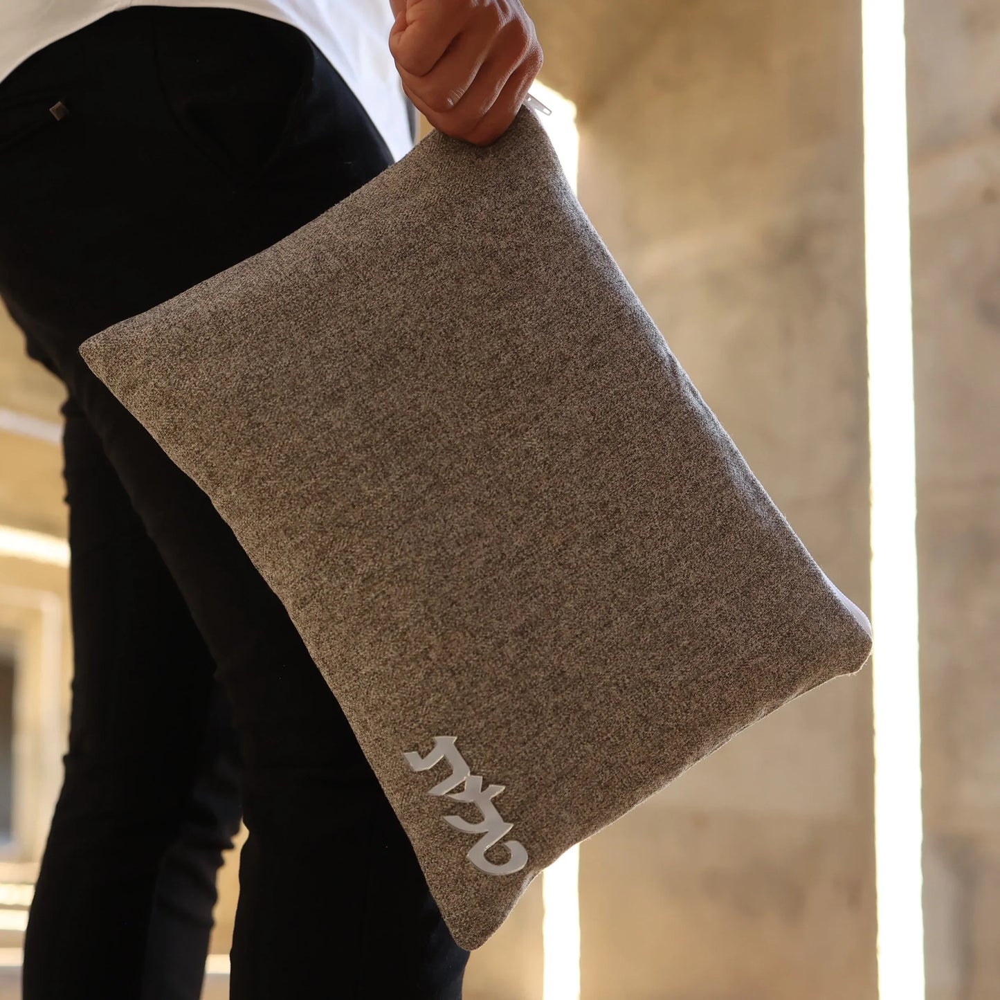 סט כיסויים לטלית ולתפילין יוקרתי מפשתן | אפור