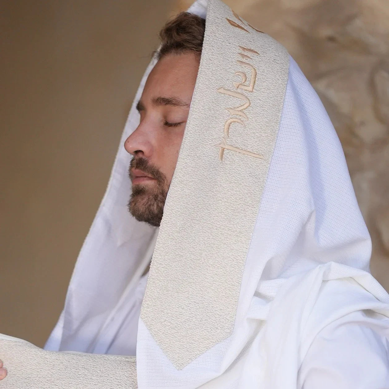 מארז לחתן פשתן בז כיסויים וטלית צמר Premium