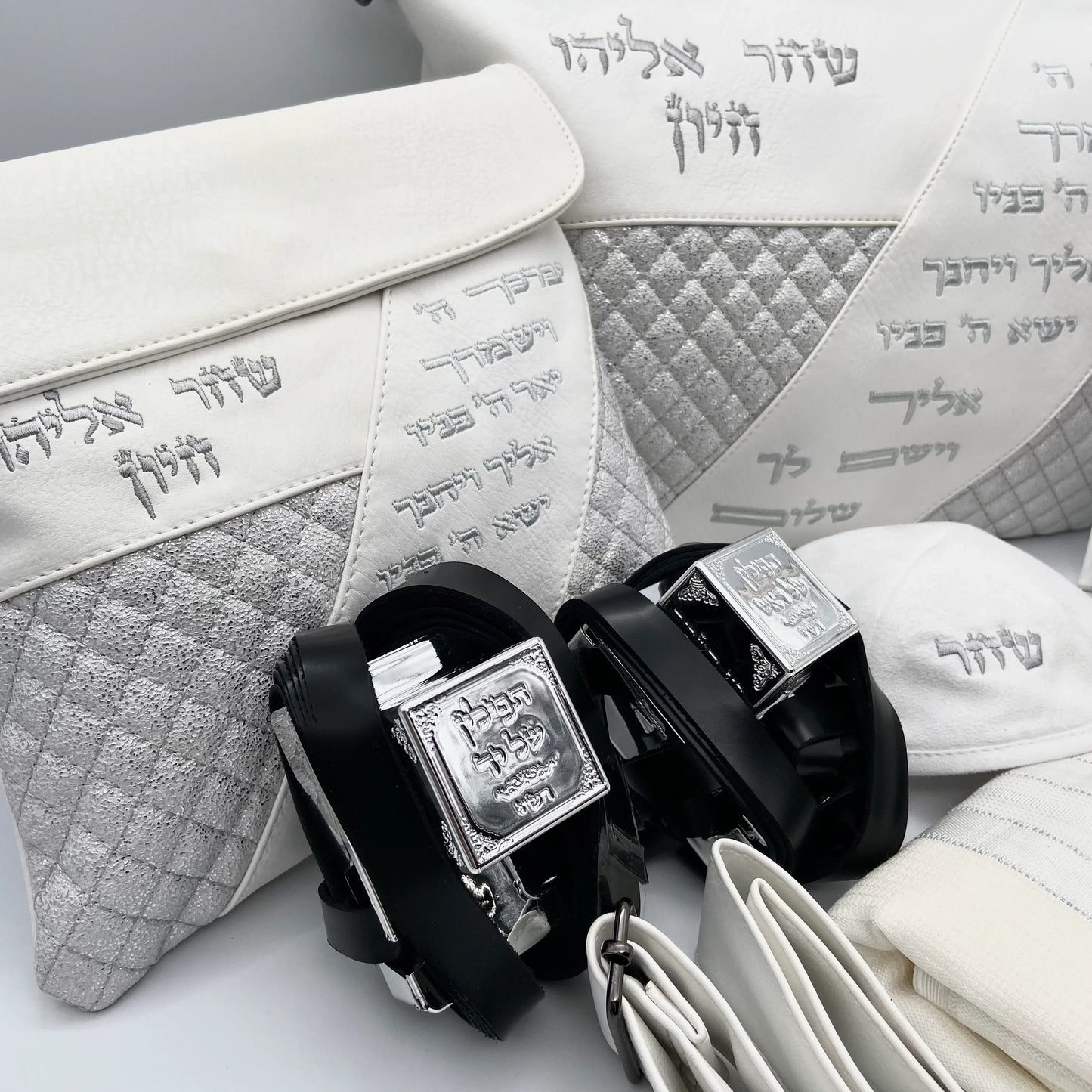 סט לבר מצווה שלם ברכת כהנים לבן כסף - בהמה גסה