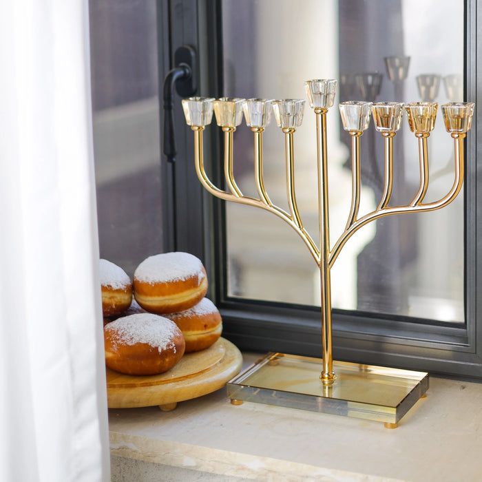 חנוכיית אור | זהב - ברכון מתנה