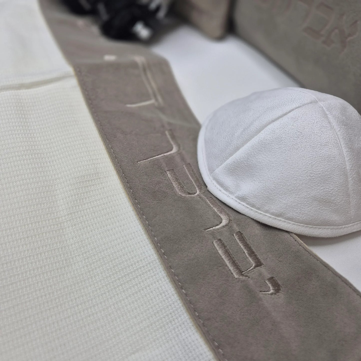 סט לבר מצווה ברכת כהנים צבע אבן חיתוך לייזר - תפילין בהמה דקה