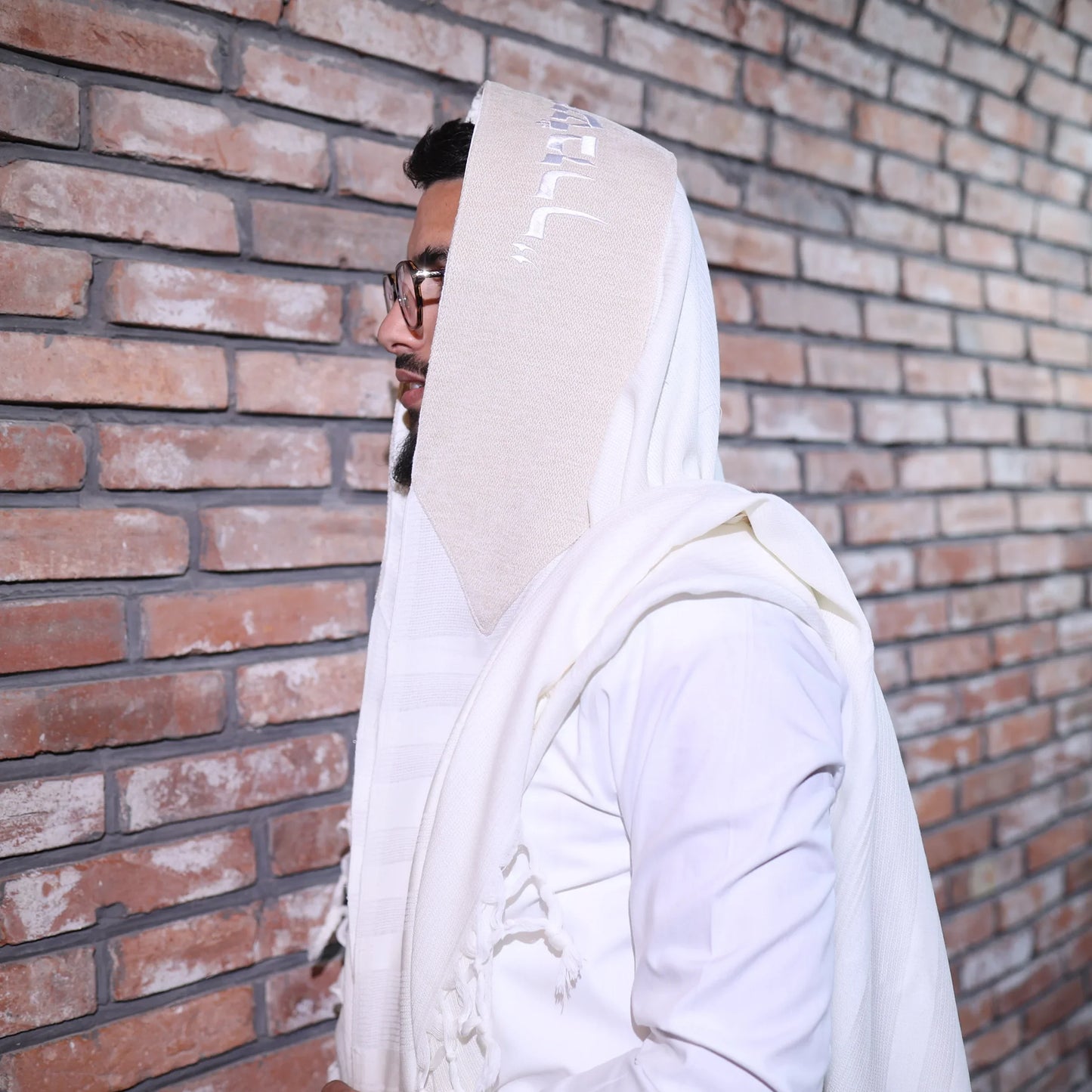 סט חתנים בז' יברכך עם טלית צמר עם סידור וכיפה