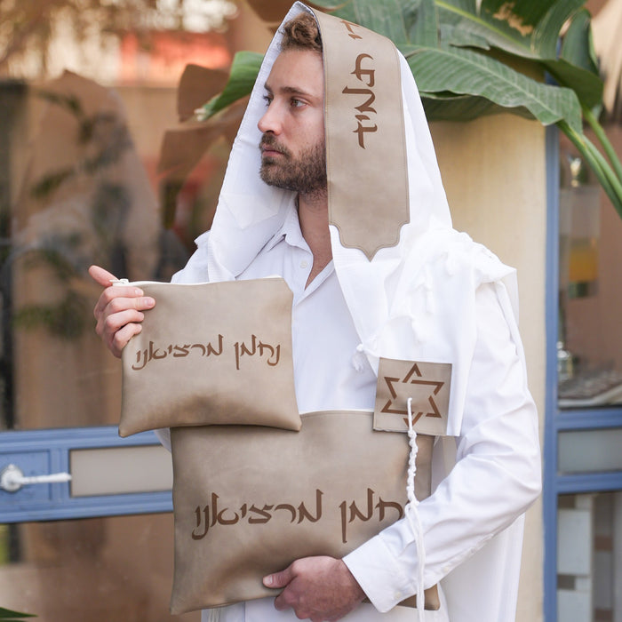 מארז לחתן שויתי ה' דמוי עור חום כיסויים וטלית צמר Premium