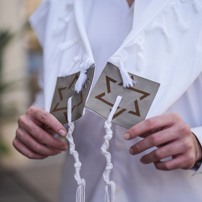 מארז לחתן יברכך דמוי עור אפור כהה כיסויים וטלית צמר Premium