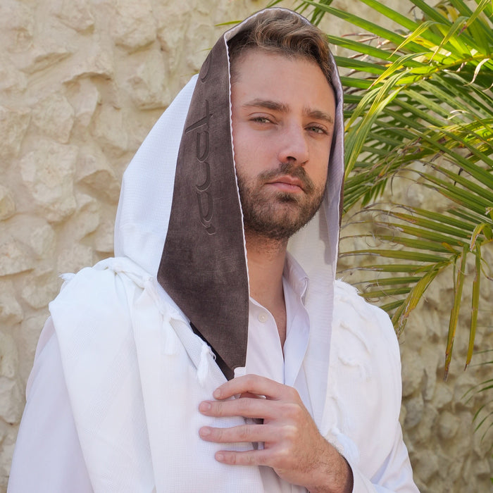 מארז לחתן יברכך קטיפה חום כהה כיסויים וטלית צמר Premium