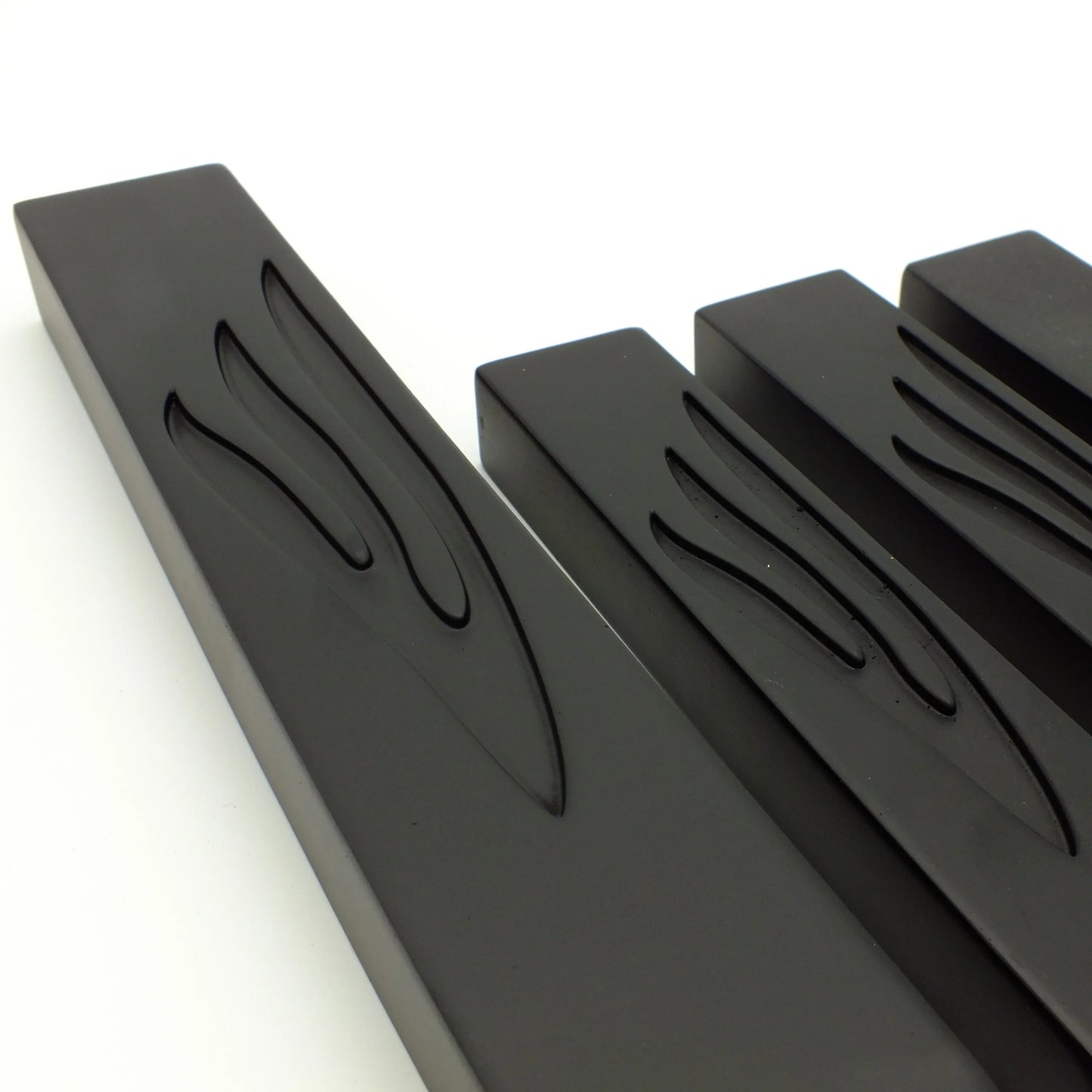 מארז בתי מזוזות מבטון 1+4 | שחורות "ש" מעוצבת