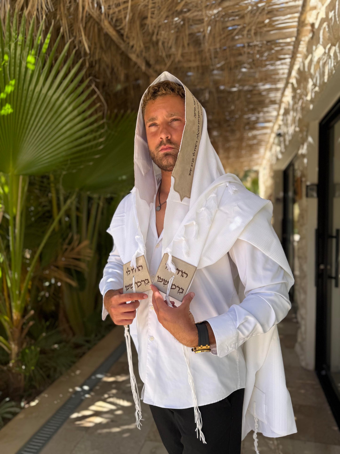 טלית צמר Premium | דגם מזמור לתודה אבן קטיפה בחיתוך לייזר