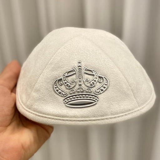 טבעות שמות בהתאמה אישית על טליתות איכותיות.