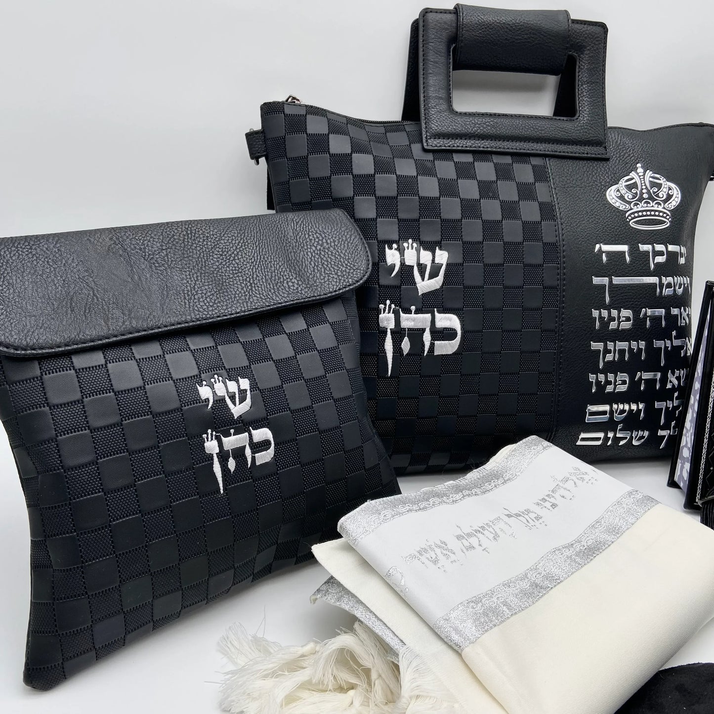 מארז לחתן יברכך כתר שחור לואי עם טלית צמר סידור וכיפה