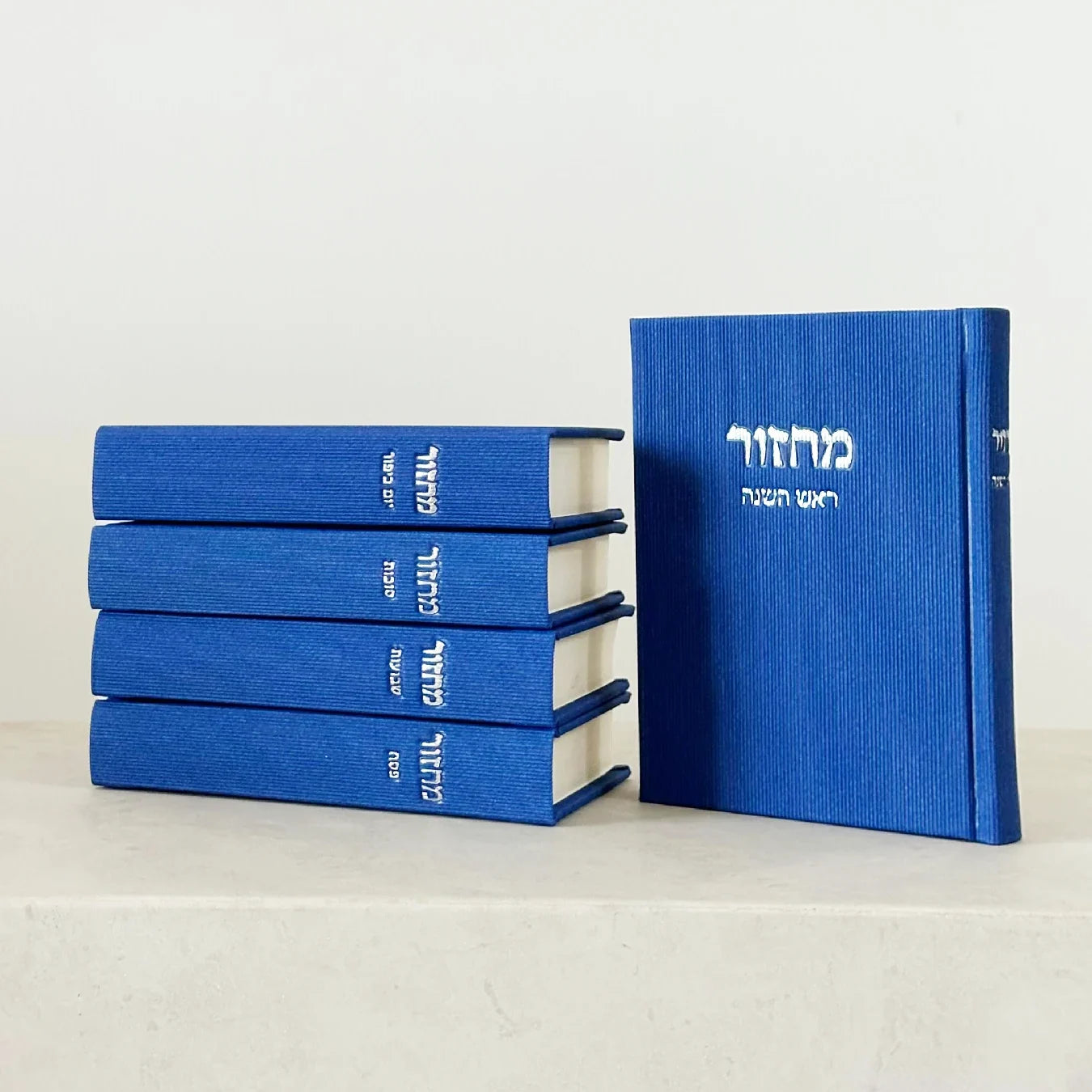 סט מחזורים | כחול